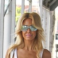 Shauna Sand Nue