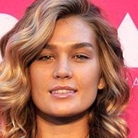 Shayna Terese Taylor Nue