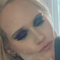 Shazza McKenzie Nue