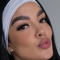 Sheyla J Nue