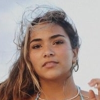 Sienna Mae Gomez Nue