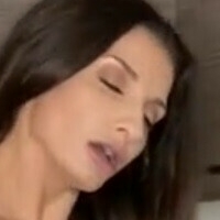 Silvia Saige Nue