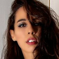 Simona Scalia Nue