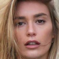 Sofia Vespe Nue