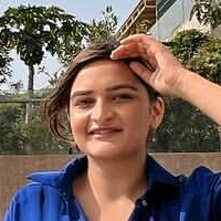 Sonali Malhotra Nue