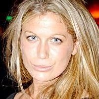 Sonya Walger Nue