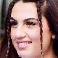 Sophia Peschisolido Nue