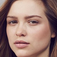 Sophie Cookson Nue