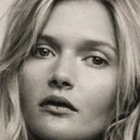 Sophie Kennedy Clark Nue