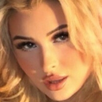 Sophie Shay Nue