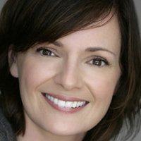 Stacy Edwards Nue
