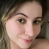 StudentLana Nue