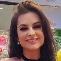 Suelen Lucca Nue