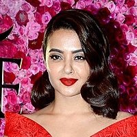 Surveen Chawla Nue