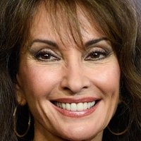 Susan Lucci Nue