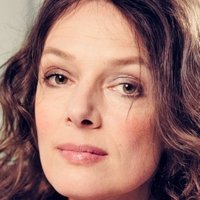 Svenja Pages Nue