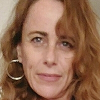Tara Smith Nue
