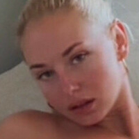 Taylor Gallo Nue