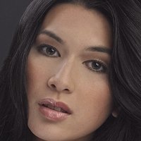 Taylor Hui Nue