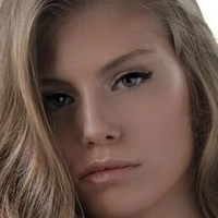 Taylor Malkov Nue