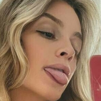 Taylor May Thompson Nue