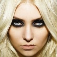Taylor Momsen Nue