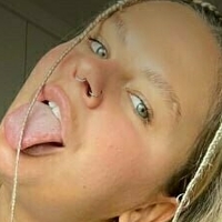 teach_ella Nue