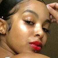 Tee Marie Nue
