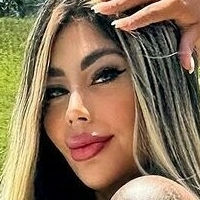 Thaís Perez Nue