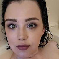 thequeenhasarrived Nue