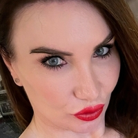 Thesophiejmes Nue