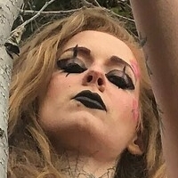 tieduptart Nue