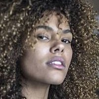 Tina Kunakey Nue