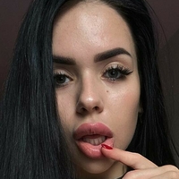 TinaKross Nue