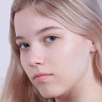 Tori Russ Nue