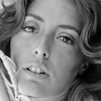 Tracy Handfuss Nue