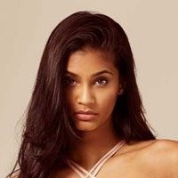 Tsanna Latouche Nue