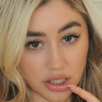 tudiosamariela Nue
