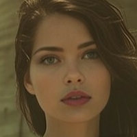 Vaelora Reed Nue