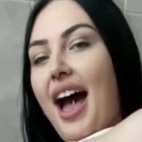 valarievalacc Nue