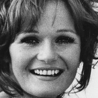 Valerie Perrine - Slaughterhouse Nue