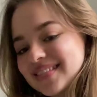 vanessa_let Nue