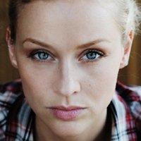 Verena Mundhenke Nue