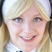 Vicki Valkyrie Nue