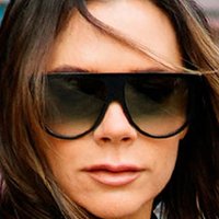 Victoria Beckham Nue