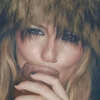 Victoria De Angelis (Maneskin bassist) Nue