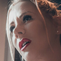 Victoria Nova Nue