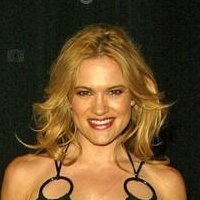 Victoria Pratt Nue
