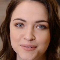 Violett Beane Nue