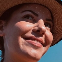 Xhoi Loja Nue